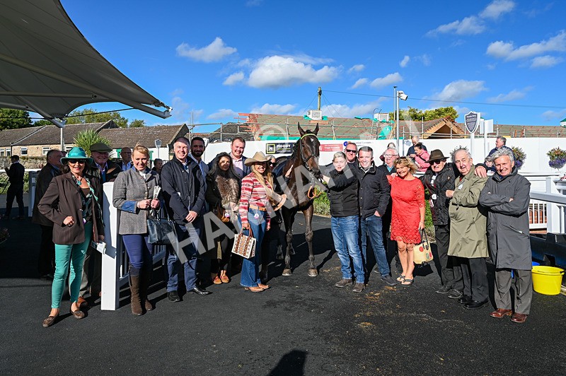 100924-Race 5-Crocodile Power-4518 - Race 5