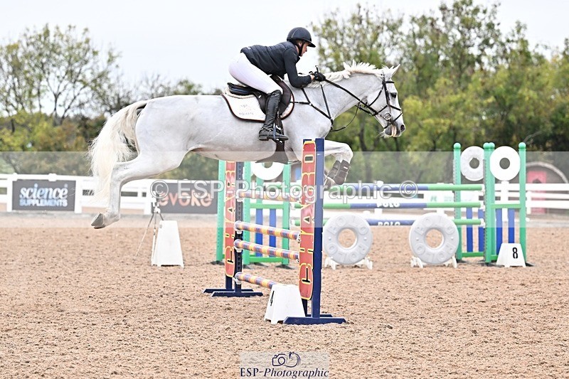 251015-153034-00908 - Cls 6 Foxhunter and 1.20m Open
