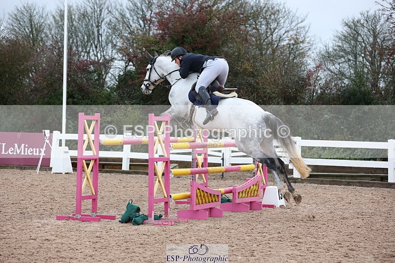 231112A-151001-05181 - Cls 21 Foxhunter & 1.20m Open