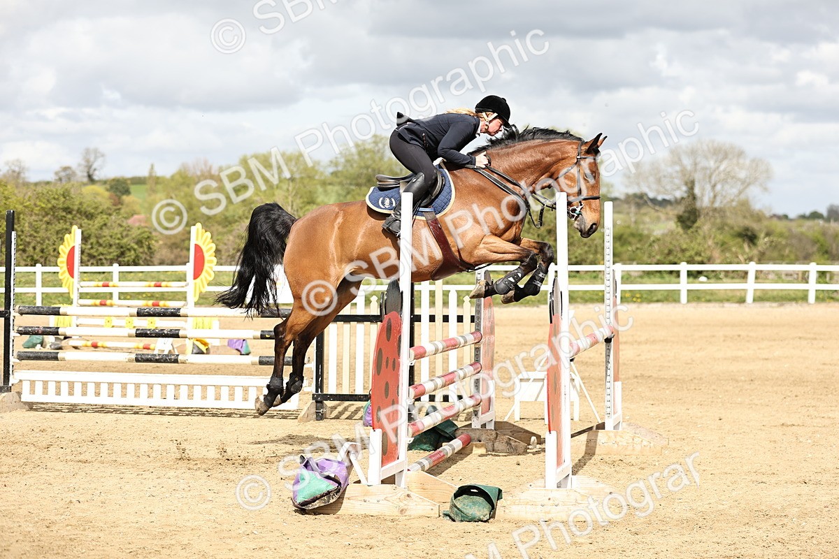SBM_001353 - Class 4 - Senior Newcomers - 1.10m