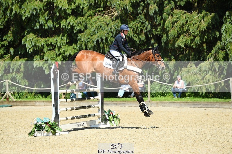 230527-150038-11380 - 474-LONDON_52-Laura_Collett-SJ