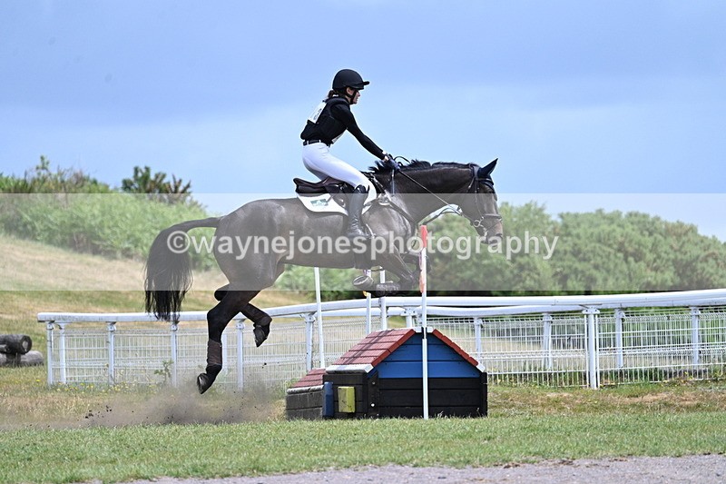 WJ7_7400 - Time 12:34 to 12:37