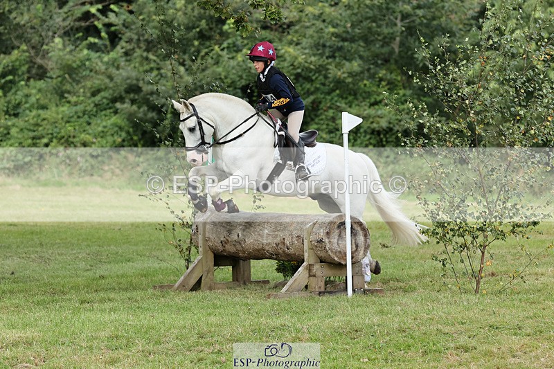 240825X-114747-32327 - 70cm XC 11.00 to 12.00