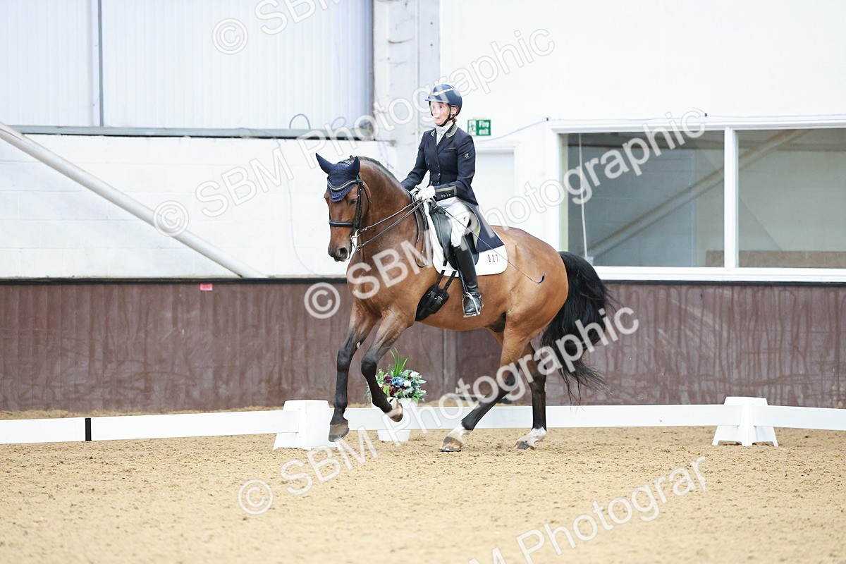SBM_015879 - Class 5 - FEI INT II - 15.48-17.00