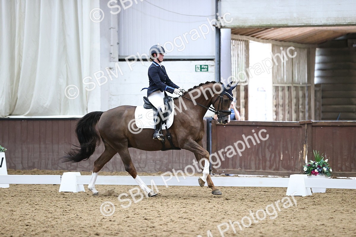 SBM_019024 - Class 21 - Medium 73 - 9.00-10.00