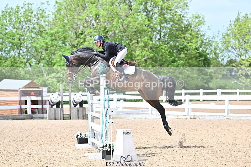 240523A-141820-02063 - Cls 5 National 1.30m