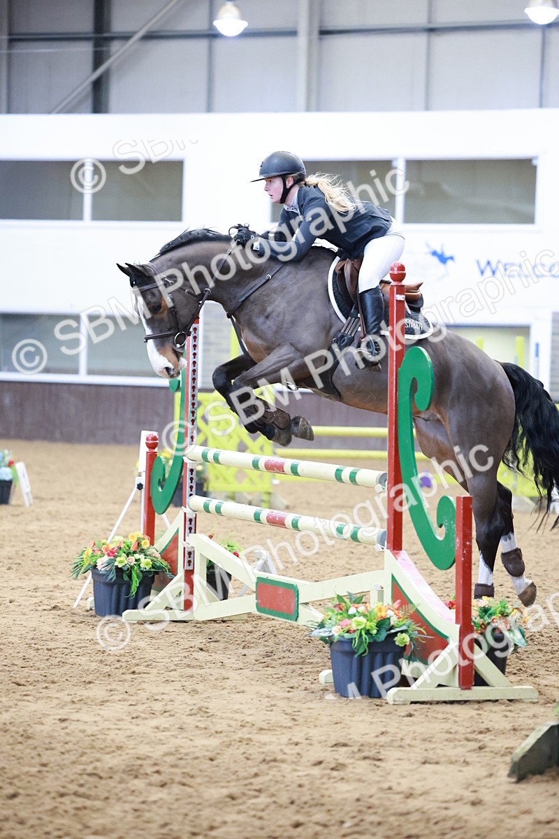 SBM_003708 - Class 11 - Senior Newcomers/ 1.10m Open