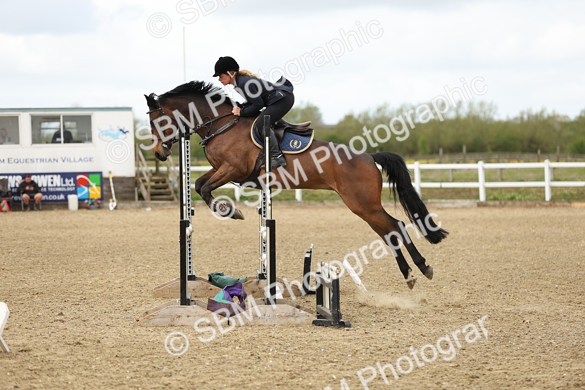 SBM_000214 - Class 2 - Senior British Novice - 90cm