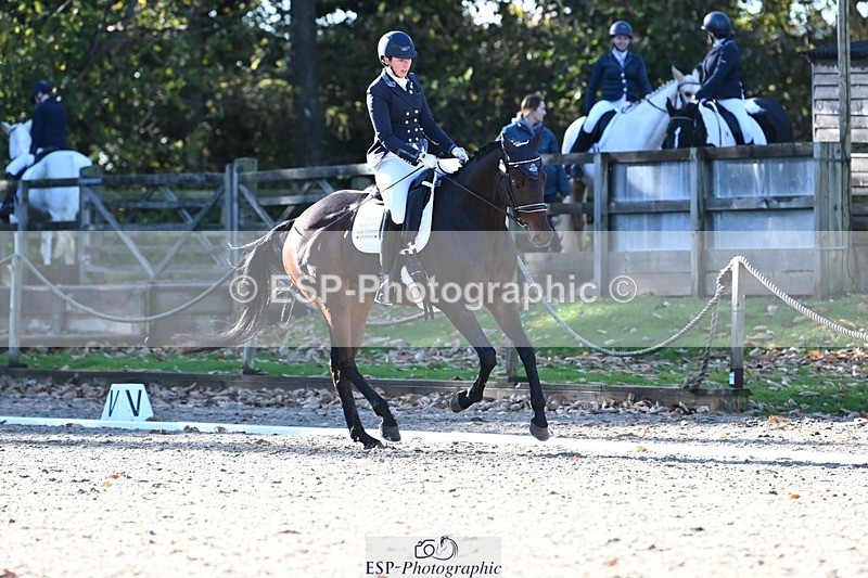 231110-105948-00272 - Cls 2 Prelim 17(a)Q