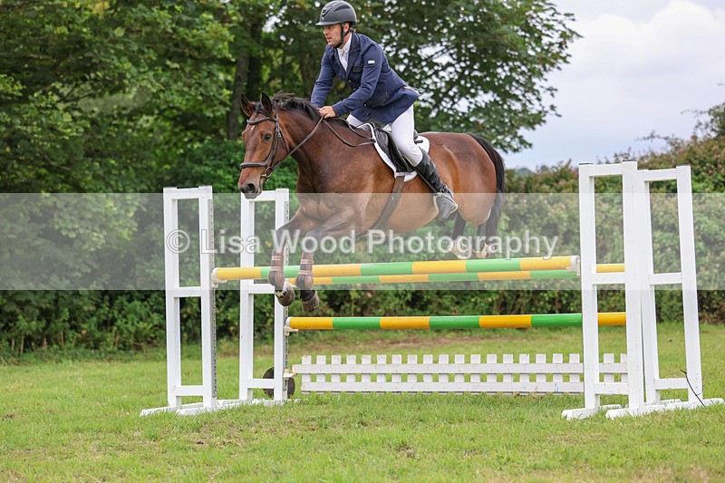 3E7A8072 - Class 7: Senior Newcomers/1.10m open