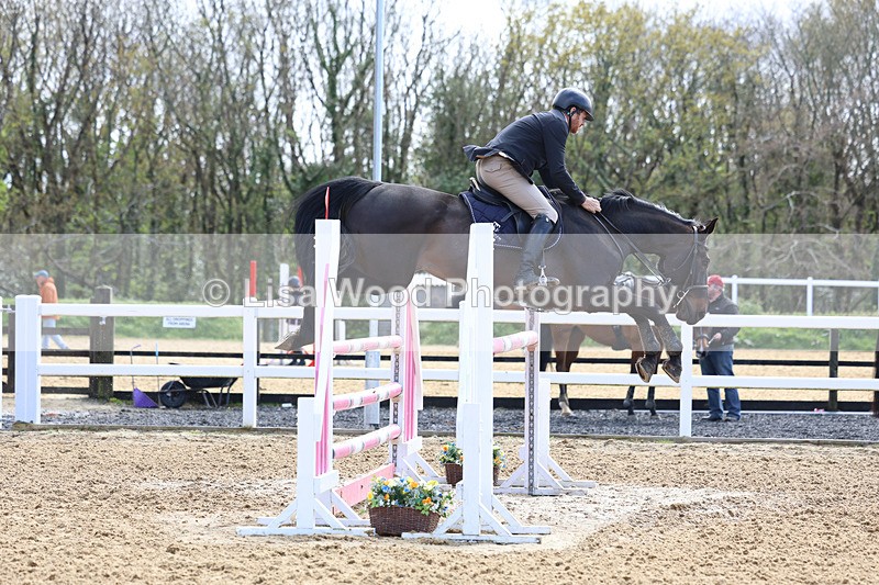 3E7A2286 - Class 8: Senior Foxhunter/1.20 open
