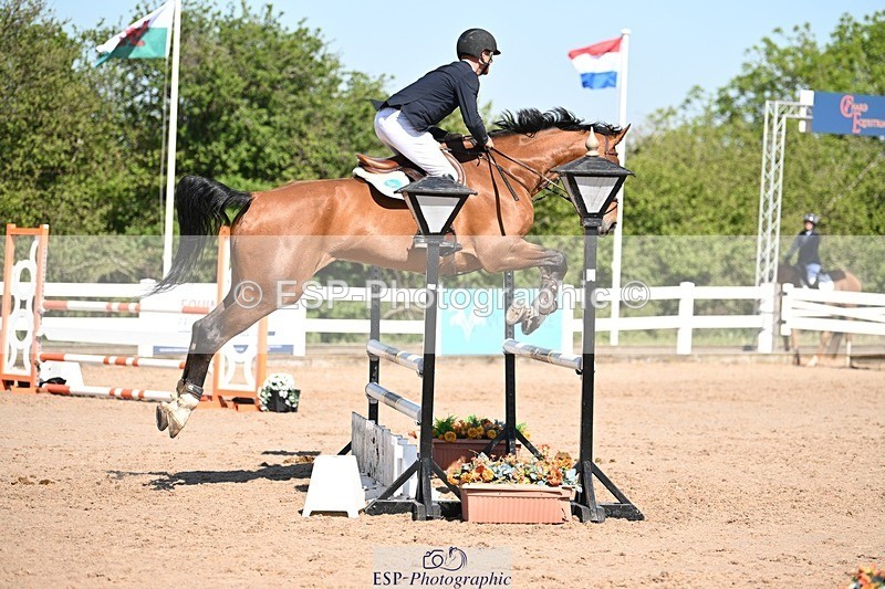 250510-102540-10226 - Cls 20 Snr Discovery and 1m Open