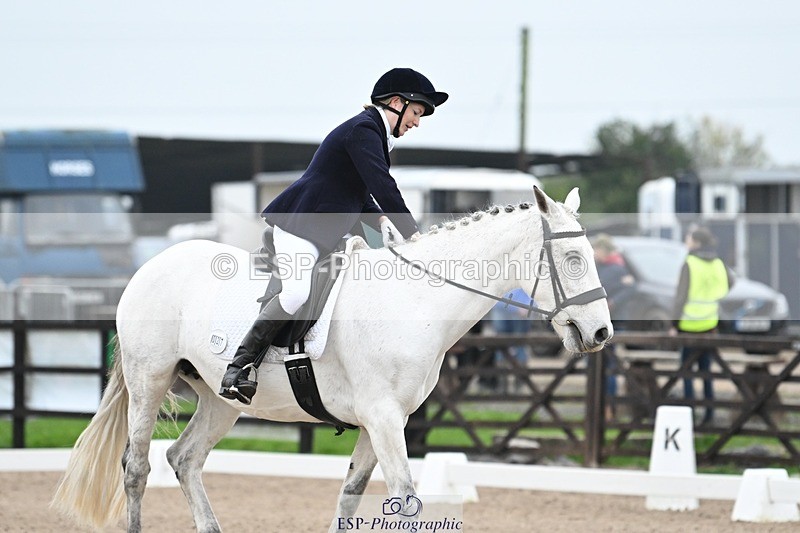 241103-091543-00141 - Intro 3 - 8.30 to 9.30