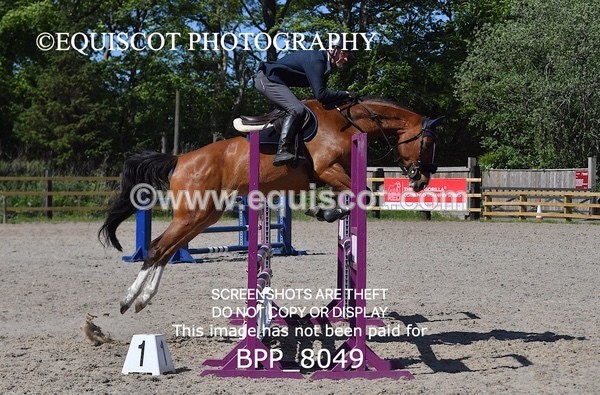 BPP_8049 - CLASS 3 Senior BritiNovice/ 90cm Open