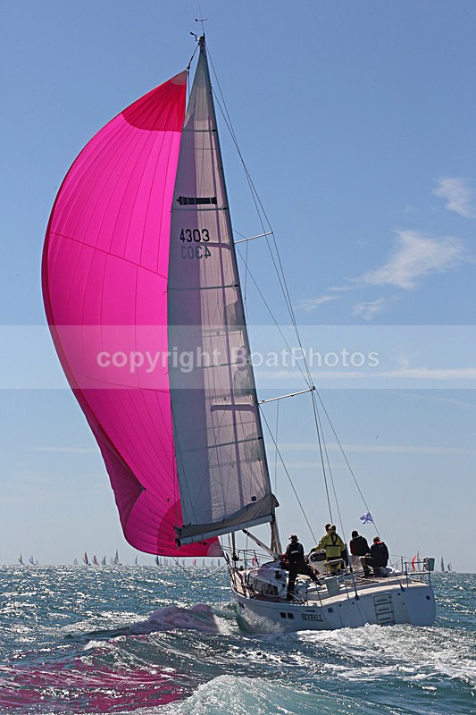 150627 SKYFALL 4303 - WT7A6170_A - ROUND THE ISLAND RACE - SATURDAY 27th JUNE 2015