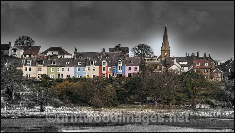 Alnmouth view from river comp resized - High Dynamic Range pictures