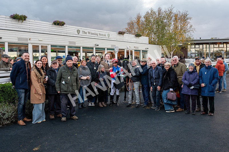 281025-Race 7-Crocodile Power-8128 - Race 7