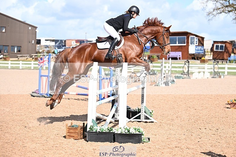 260328-140342-03983 - Cls 24 1.05m Amateur Quali
