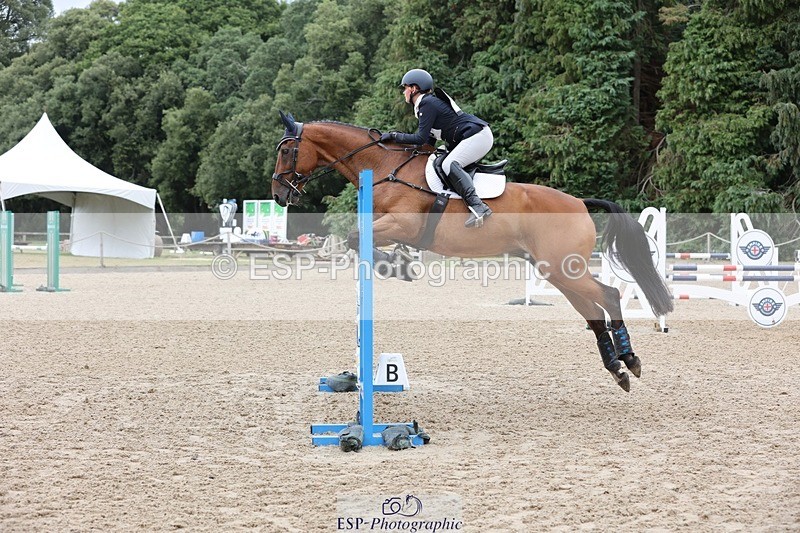 250803A-122927-12815 - M-576-Ella.Otto-SUMMERBRIDGE.TIPP