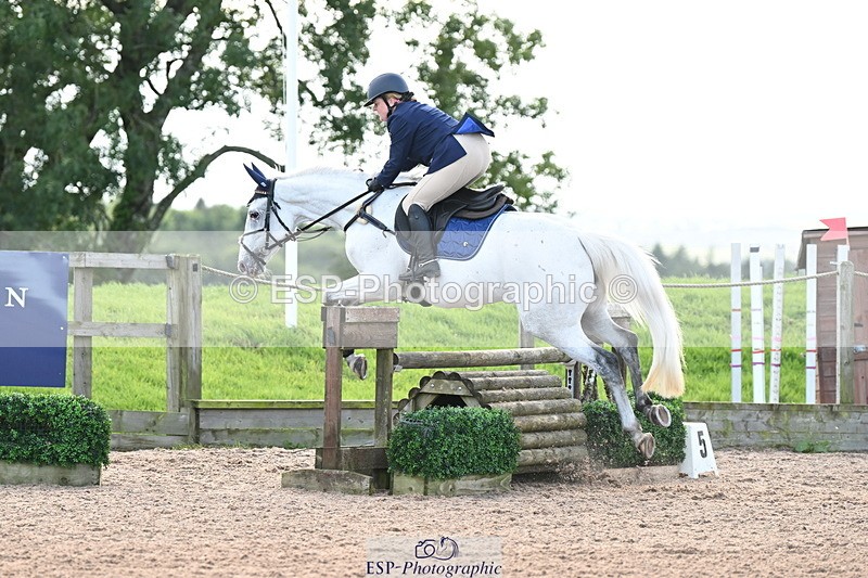 240912A-171807-02507 - Cls 7 Snr 90cm Open Speed Derby