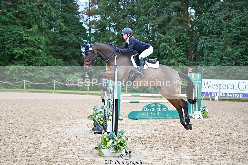 241027-142724-17889 - 548-Fenella.Redvers-DANCING.PADDE