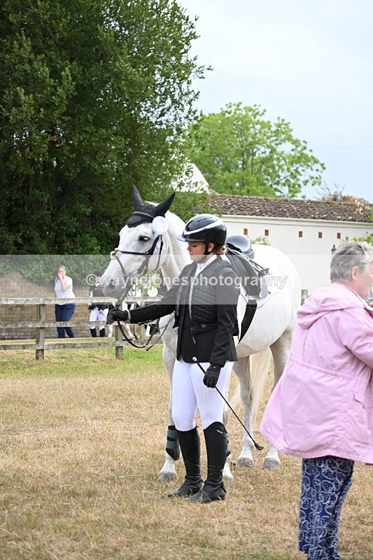 WJ6_0979 - Class 14 Intermediate Jumping 75cm