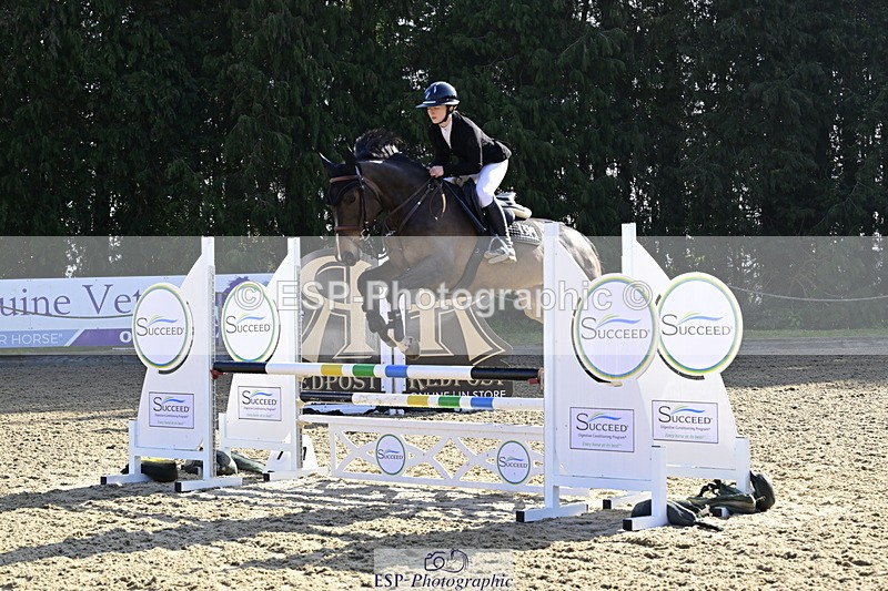 260322A-095302-01352 - 8 British Novice 90cm Open