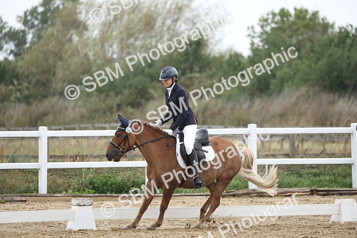 SBM_004314 - Class 8 - Novice 3 Champs
