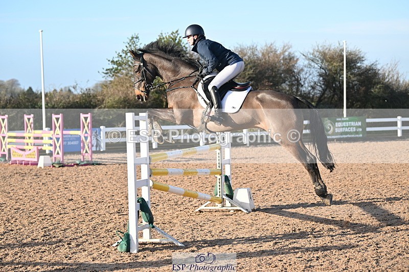 231210A-133825-02637 - Cls 20 Newcomers & 1.10m Open