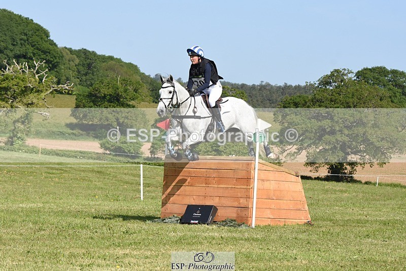 230527-094534-08101 - 203-DHI_CHILLI_START-Sophie_Hodgson-XC