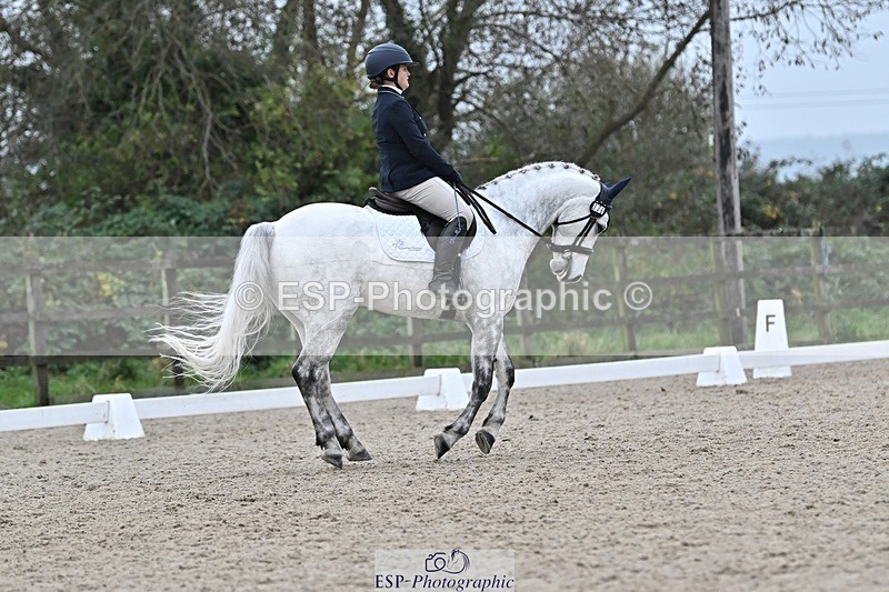 241103-144548-02623 - Novice 1 - 14.44 to 16.08