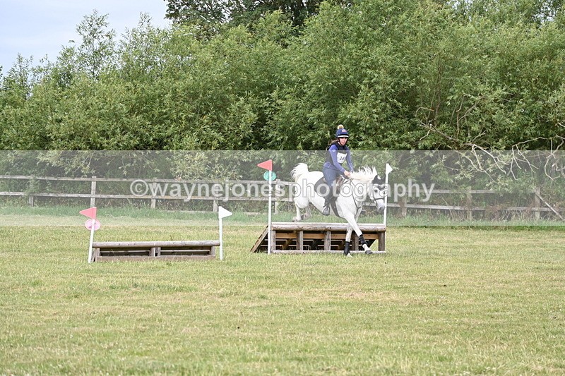 WJ6_6446 - 60cm XC Time 10:17 to 10:49