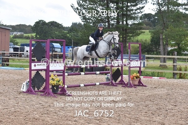 JAC_6752 - CLASS 17 SUN Pony Newcomers/ 1m Open