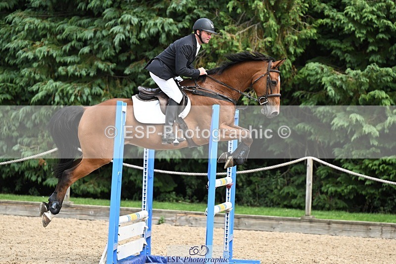 240818-141204-04821 - Cls 11B Snr 1.10m Open