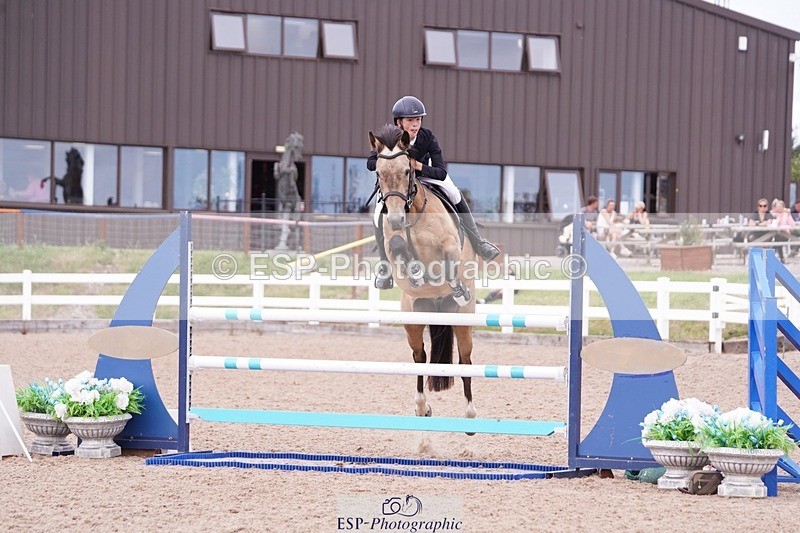250629-153856-12889 - Cls 38 Pony Foxhunter and 1.10m Open