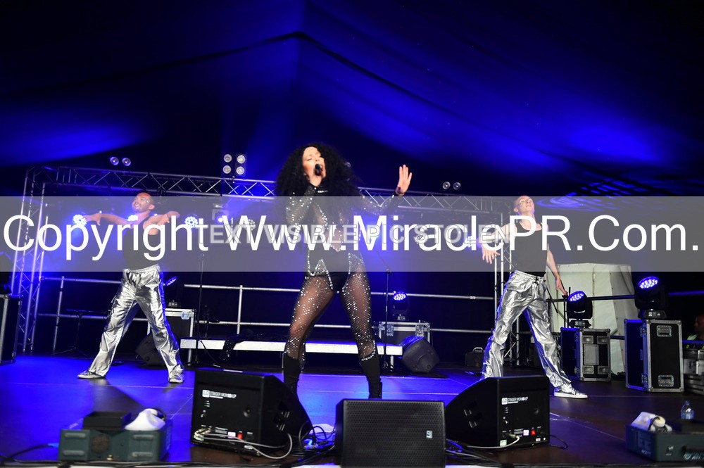 SH4_6151 - The Cher Experience