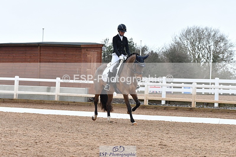 240121A-110233-00526 - Cls 5 Novice 37A