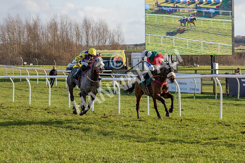 250225-Race 3-Ballyvango-6256 - Race 3