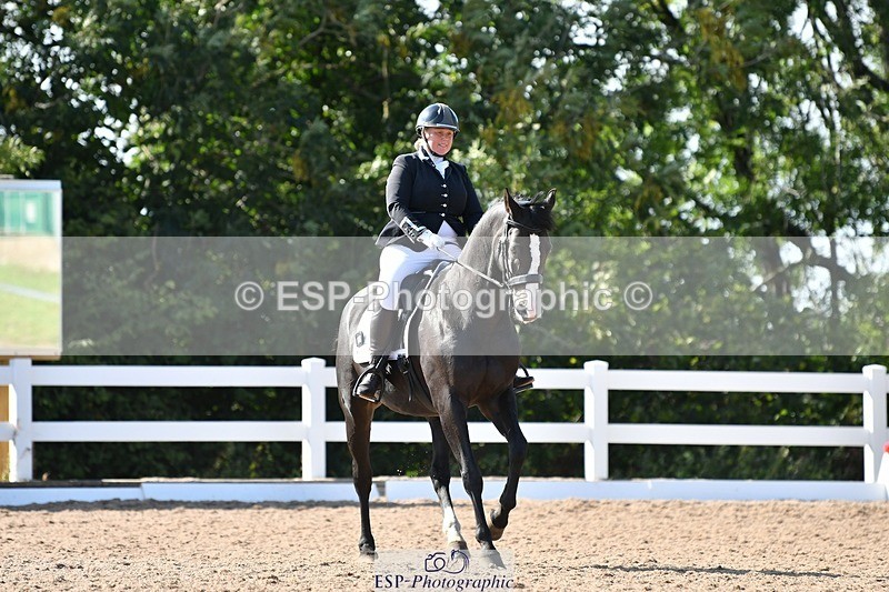 250906-155559-04492 - 057-Joanna.JohnsRockoko