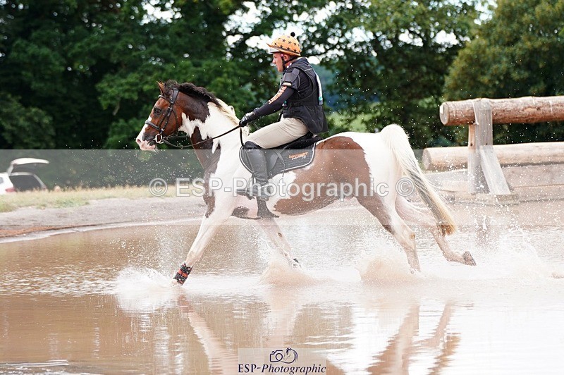 250803A-123938-13075 - M-558-Theo.Funnell-CARLOMAN.C