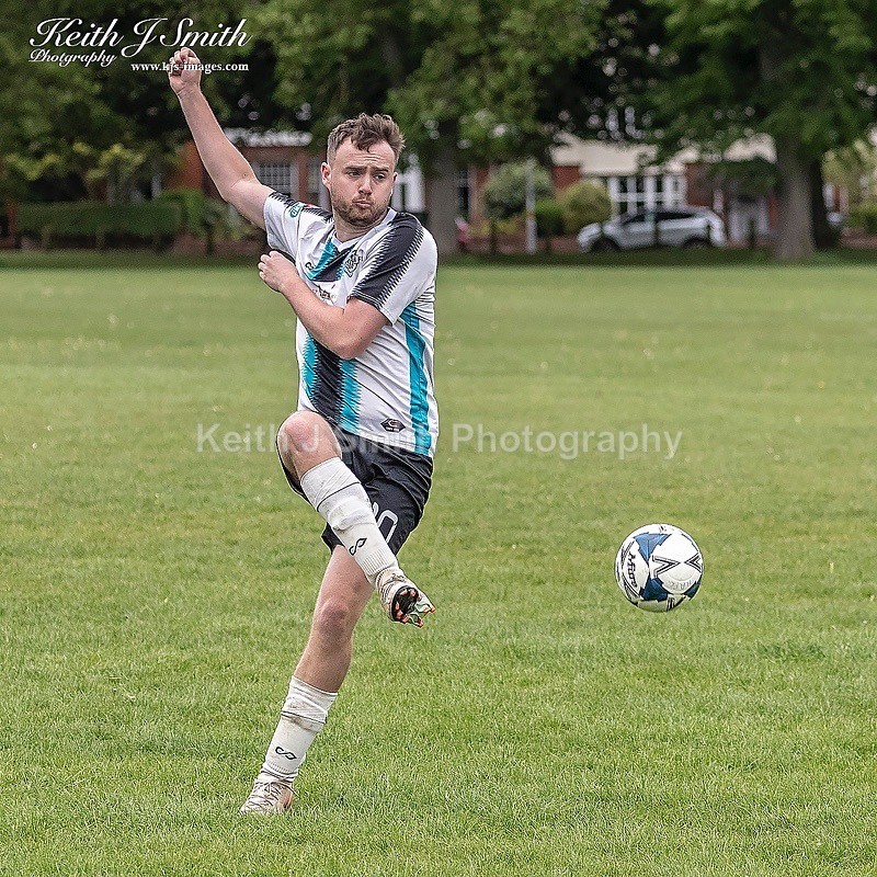 9KJS8898 - Pitch 3. Abington FC vs Royals. Abington Park. 10th May 2026.
