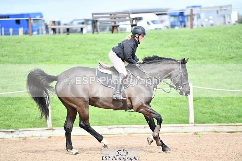 260313-131438-01757 - Cls 3 + 4 Snr Foxhunter and 1.20m Open