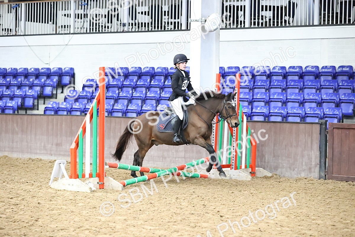 SBM_000166 - Class 2 - The Rug Lady 40cm Area 12 Championship Qualifier