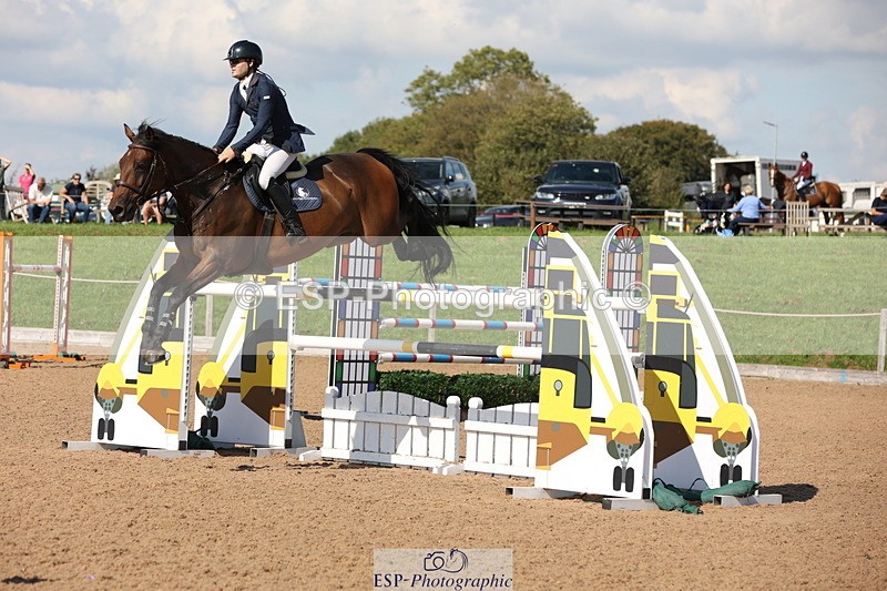 230915A-145230-02805 - Cls 5 National 1.40m