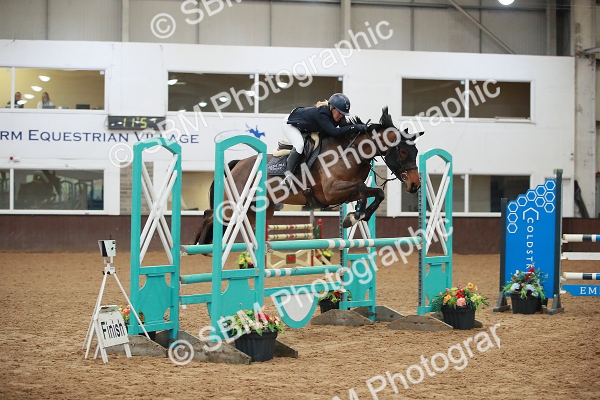 SBM_000959 - Class 4 - Senior Newcomers - 1.10m Open