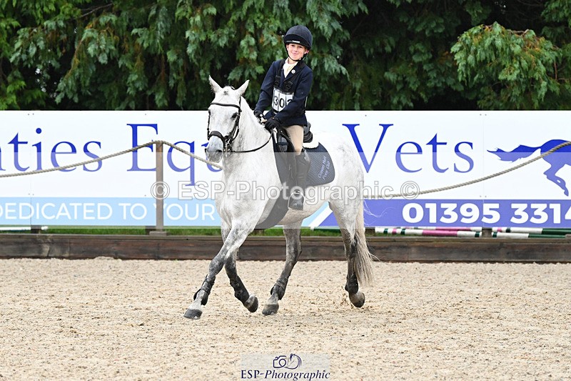 240824X-093024-23207 - 70cm Round 2 9.30 to 10.30