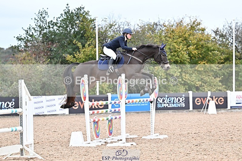 251015-133714-00615 - Cls 4 Newcomers and 1.10m Open