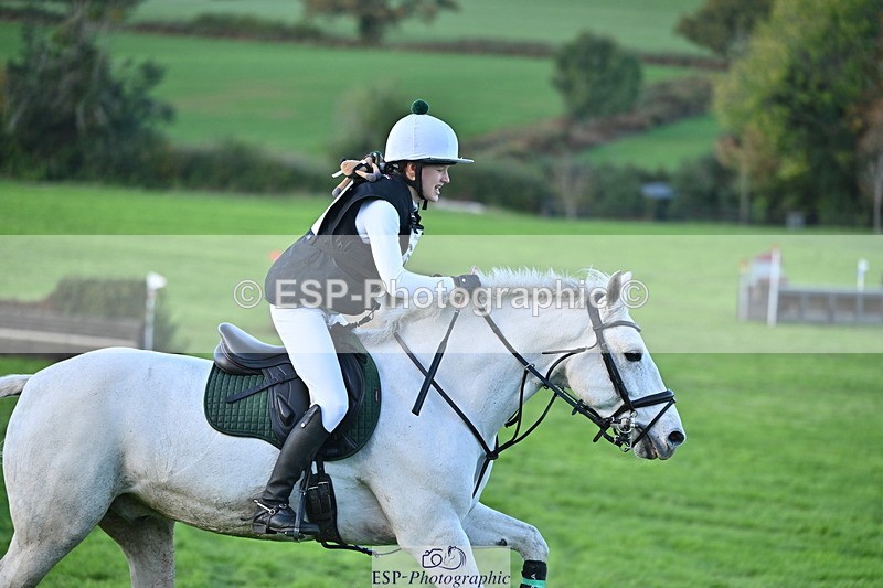 251025A-163752-22151 - H-652-Amelie.Perceval