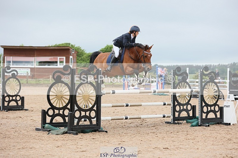 250524-093654-03872 - Cls 13  A&B 1.05m & 1.10m open