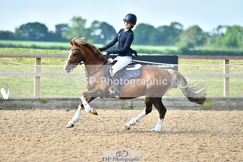 230624A-093757-00207 - Cls 36 Stepping Stones 128 & 138cm